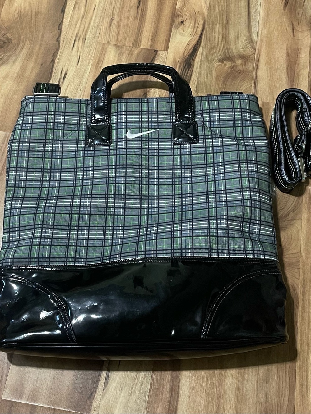 Nike Vintage Plaid Tote Bag Black Patent Leather Base White Swoosh Green Grey